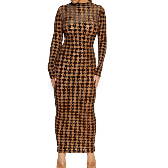 naked wardrobe Dresses & Skirts - NWOT Naked Wardrobe Maxi Dress back keyhole cutout